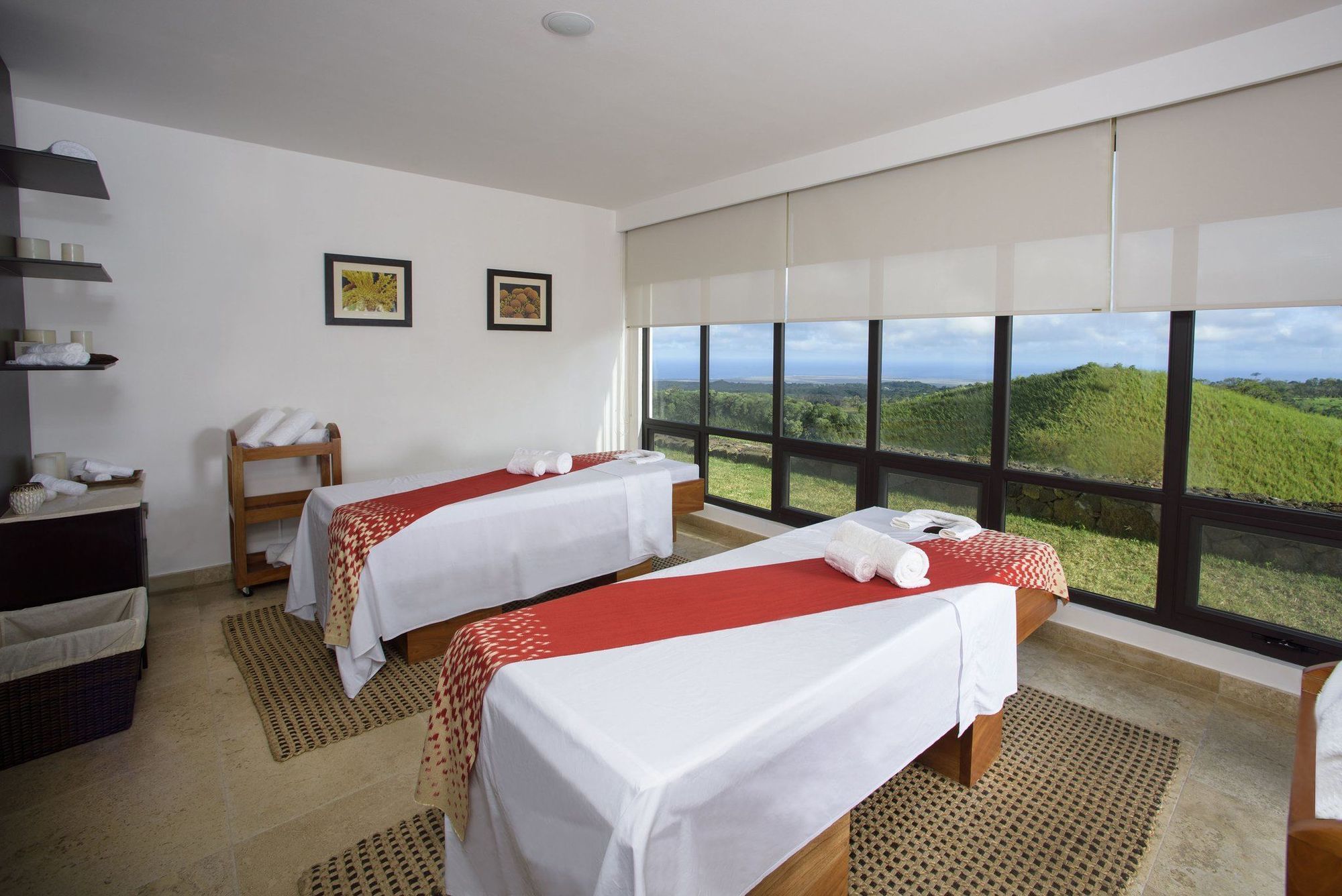 Pikaia Lodge Santa Cruz Island 외부 사진